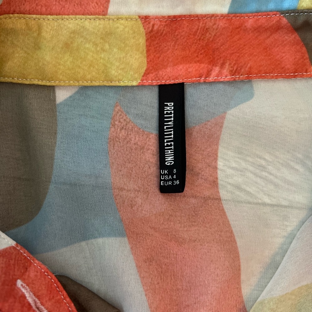 Pretty Little Thing Molly Mae abstract printed beach shirt 4 - Picture 5 of 5